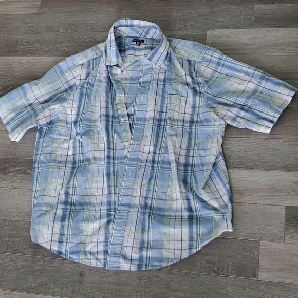 💥5/$25 SALE | BUNDLE TO SAVE | 3XL PLAID SHORT SLEEVE BUTTON UP - Picture 1 of 3